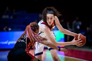 Женский ЧМ-2022 по баскетболу: Канада и США продолжают победные серии