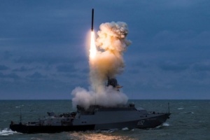 росія тримає у Чорному морі три кораблі з 24 крилатими ракетами