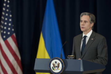 Blinken sagt Unterstützung bis zu Wiederherstellung der Souveränität der Ukraine zu