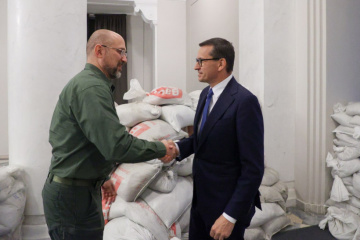 Ukrainian, Polish PMs discuss joint control at checkpoints