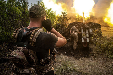 Ten enemy personnel and military equipment clusters struck in southern Ukraine