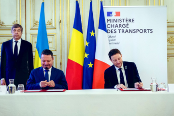 Francia y Rumania firman un acuerdo para facilitar la exportación de cereales ucranianos