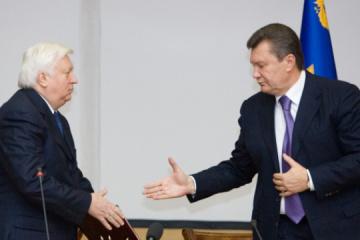 ＥＵ、ヤヌコーヴィチ元ウクライナ大統領の制裁を延長せず