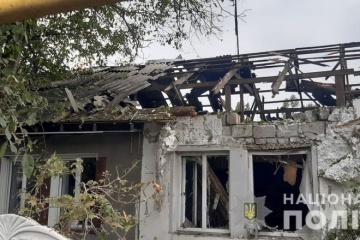 Beschuss der Region Donezk: Russen zerstören Hochhaus in Bachmut, Menschen werden unter Trümmern gesucht