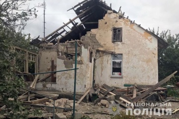 Beschuss der Region Donezk: Russen zerstören Hochhaus in Bachmut, Menschen werden unter Trümmern gesucht