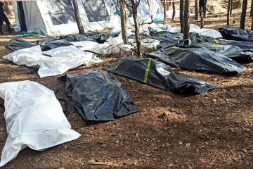 Bereits 263 Leichen von Opfern russischer Aggression bei Isjum exhumiert