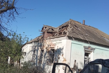 Десятки взрывов и «прилетов»: россияне обстреливают Сумщину и Черниговщину
