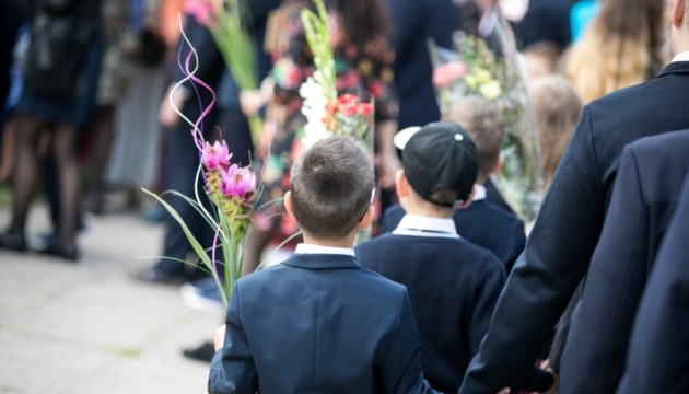 У литовських школах розпочали навчання приблизно сім тисяч українських дітей