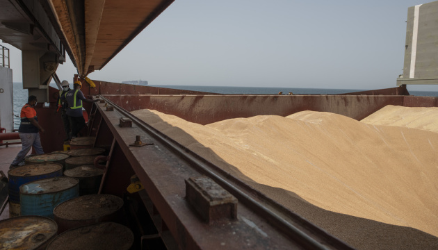 З українських морських портів вже експортували понад 5,5 мільйона тонн зерна