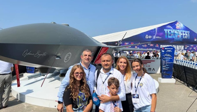 Drones with Ukrainian engines showcased at exhibition in Turkey