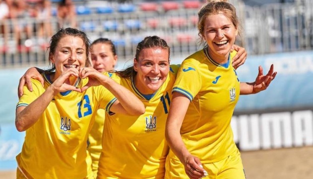 Українські футболістки зіграють з Англією у фіналі відбору до Всесвітніх пляжних ігор
