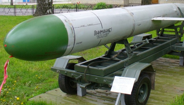 росія обстрілює Україну застарілими ядерними ракетами без бойових частин – розвідка Британії