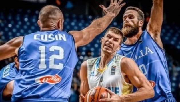 Історія зустрічей чоловічих баскетбольних збірних України та Італії