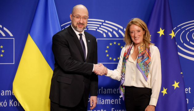 Shmygal a Metsola: Ucrania espera el apoyo del Parlamento Europeo en una serie de cuestiones