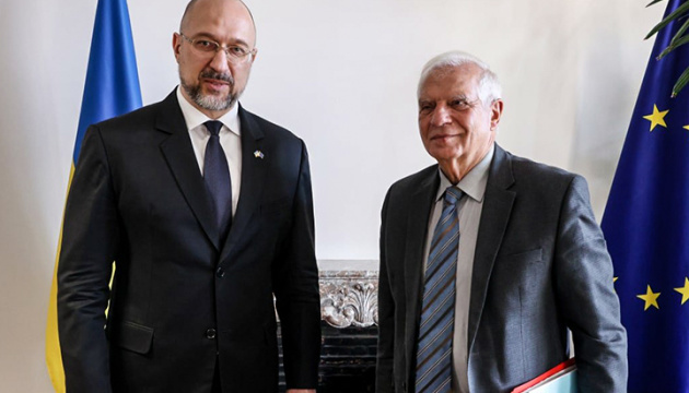 Shmyhal, Borrell discuss EU military mission, eighth package of sanctions against Russia