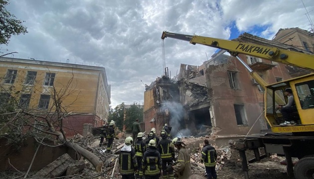Рятувальники розібрали завали будинку у Слов'янську – виявили трьох загиблих