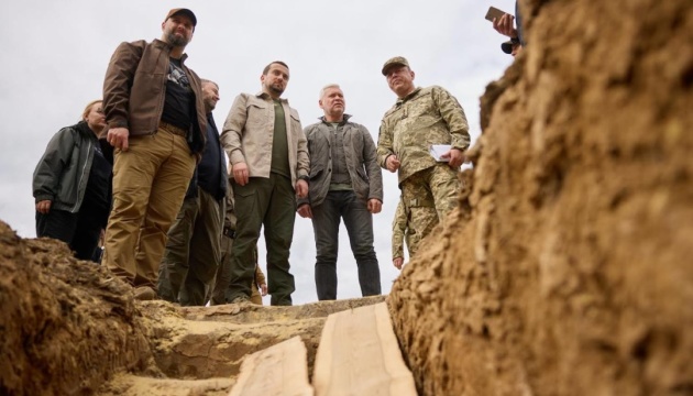 Тимошенко перевірив, як на Харківщині будують лінії оборони