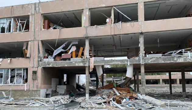 V Lozove Rusko raketovými útokmi zničilo školu a škôlku
