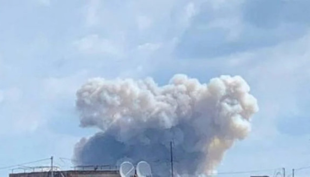 Three loud blasts heard near airfield in Russian-captured Melitopol