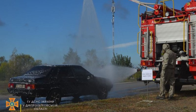 На Дніпропетровщині рятувальники тренувались евакуювати людей у разі аварії на АЕС