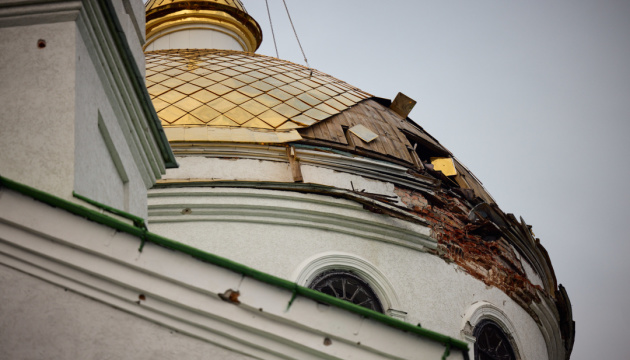 Ten civilians killed in Russian attacks on Ukraine over past day