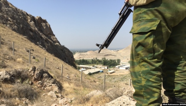 На киргизько-таджицькому кордоні сталася стрілянина