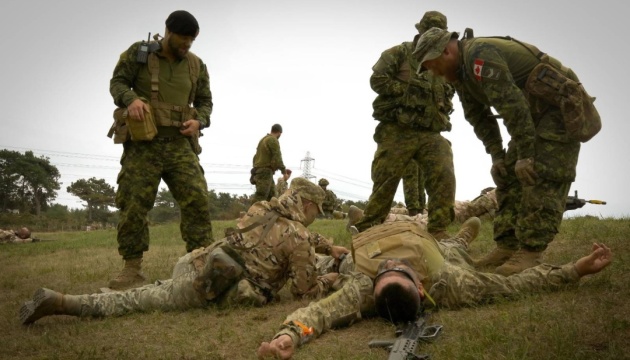 英国で約５０００人のウクライナ軍人の訓練がすでに終了＝宇参謀本部