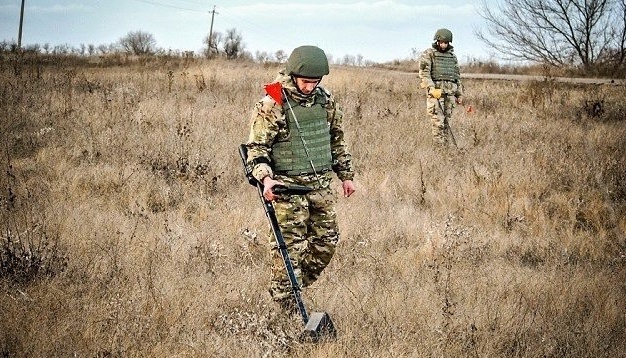 Demining efforts underway in Lyman, situation remains dangerous – Ukraine Army’s spokesperson