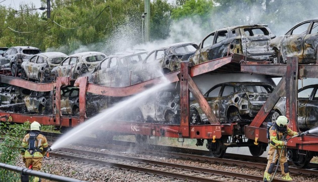 У Нідерландах згорів товарний потяг, рух зупинили на кілька днів