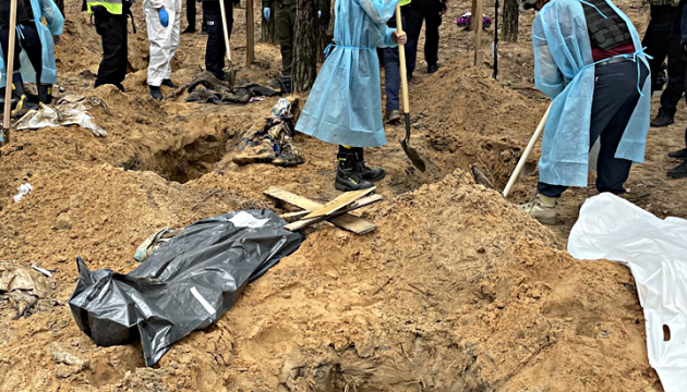 Isjum: Exhumierung von Opfern wird zwei Wochen andauern