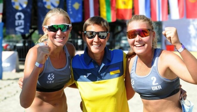 Дар'я Романюк та Єва Сердюк – чемпіонки світу з пляжного волейболу U-19