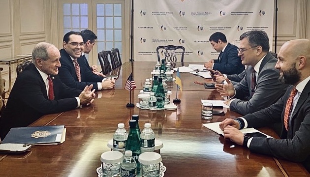 Kuleba discusses strengthening Ukraine's air defense with Republican senator