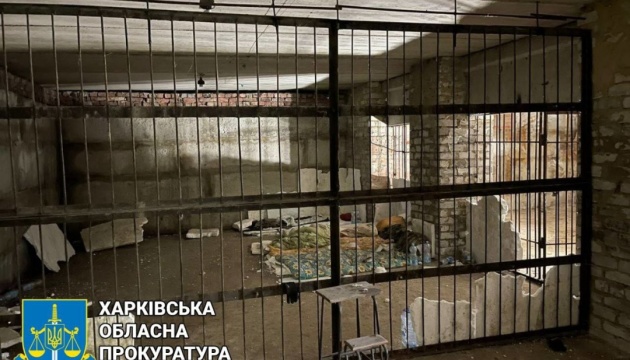 У Козачій Лопані виявили ще дві російські катівні - на вокзалі та у магазині