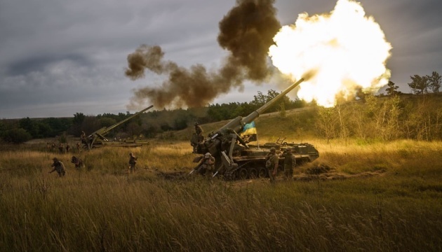 Ukraine Army strikes eight Russian command posts, 11 clusters