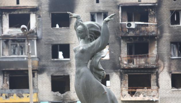 Ізюм після «руского міра»: масштабні руйнування і вогневі позиції в палаці культури