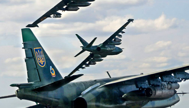 Українська авіація чотири рази за день вдарила по позиціях ворога