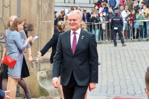 リトアニア大統領、６月の露宇戦争解決へ向けた「平和サミット」出席へ