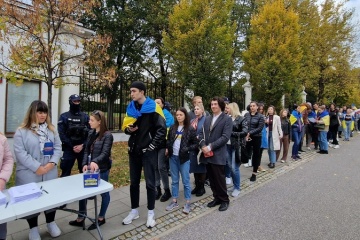 "Referendum" held in Warsaw to seize Russian embassy building