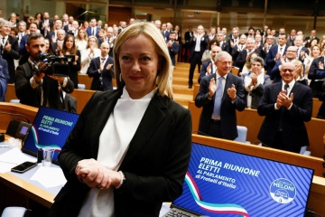 Giorgia Meloni a déclaré que son gouvernement apporterait son soutien à l’Ukraine 