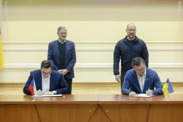 Gobiernos de Ucrania y la República Checa firman tres documentos de cooperación