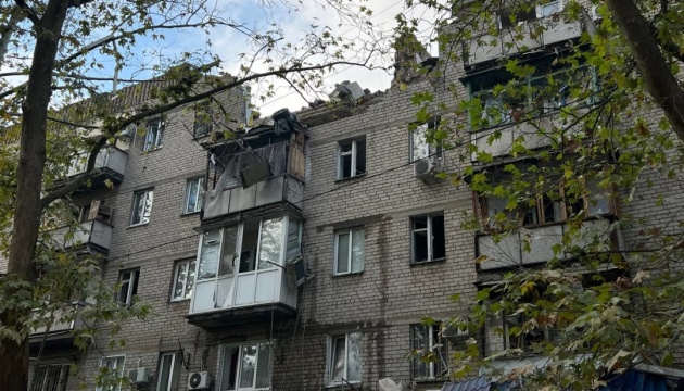 Mykolaiv mayor shows aftermath of Russia’s missile strike on residential house