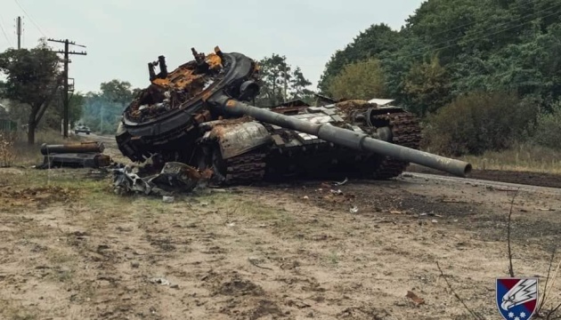 Fuerzas Armadas de Ucrania eliminan a 530 invasores y destruyen 16 tanques enemigos en el último día