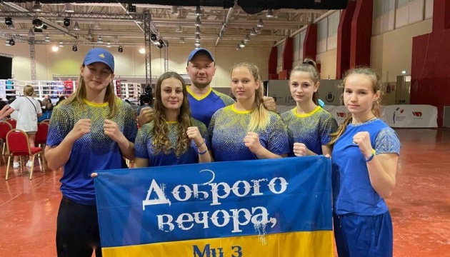 Три українки виступлять у півфіналі юніорської першості Європи з боксу