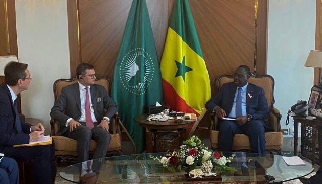 FM Kuleba meets with President of Senegal