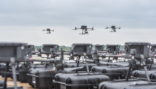 «Армія дронів»: за три місяці замовили 986 безпілотників для ЗСУ - частина з них вже на фронті