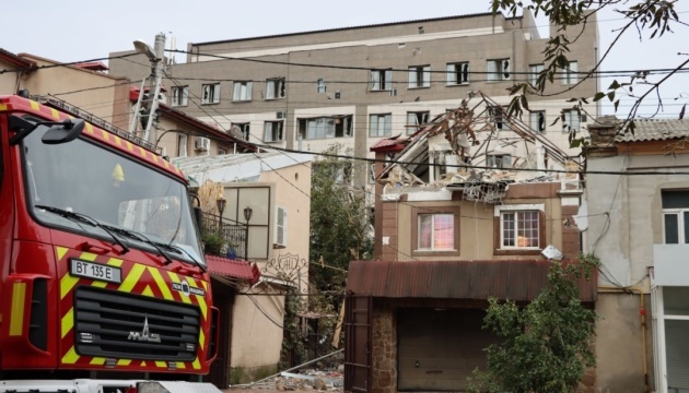 Hotel with Russian FSB officers, high-rank military officials inside struck in Kherson