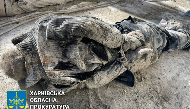 Ukraine : Les corps de deux hommes torturés par des Russes retrouvés dans la région de Kharkiv