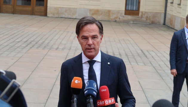 Rutte: The Netherlands discussing with U.S., Britain, Denmark transfer of F-16s to Ukraine