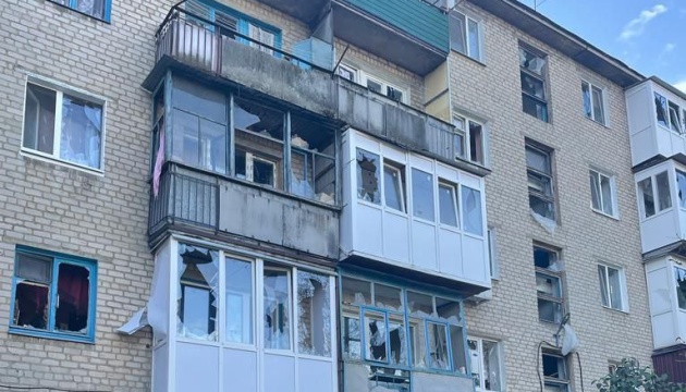 Донецька ОВА показала обстріляний будинок у Кураховому, де загинула людина