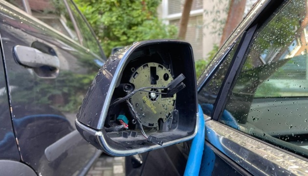 В Амстердамі викрали дзеркала з 15 автівок Tesla